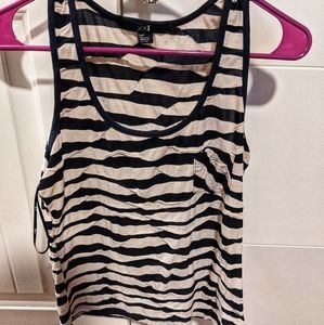 Forever 21 tank